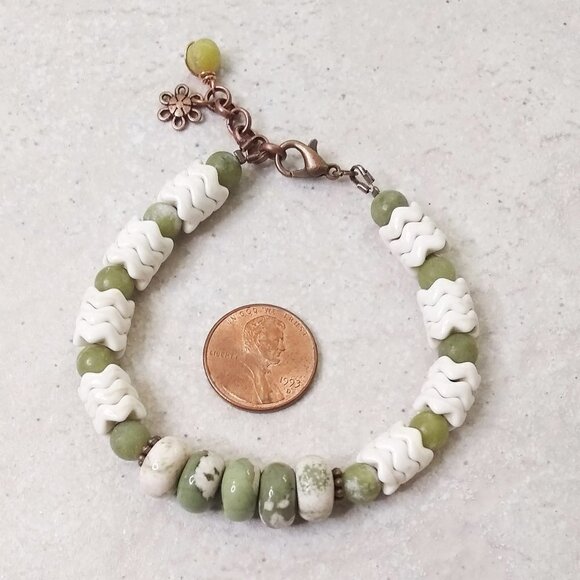 Adjustable Bracelet & Earring SET! Pale Green + Ecru + Copper Beaded Jewelry - Picture 3 of 9